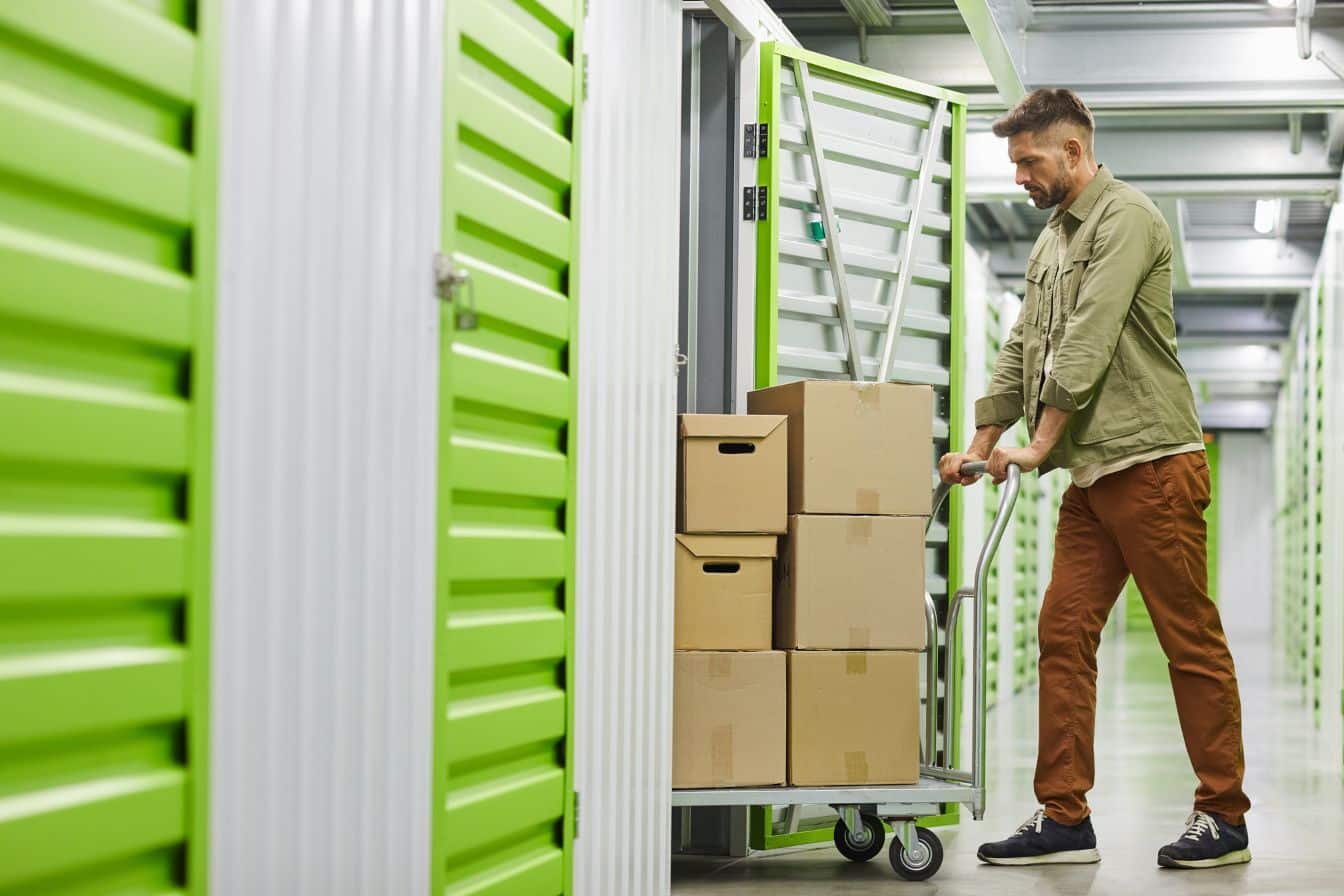 Pourquoi louer un box de stockage peut transformer votre quotidien